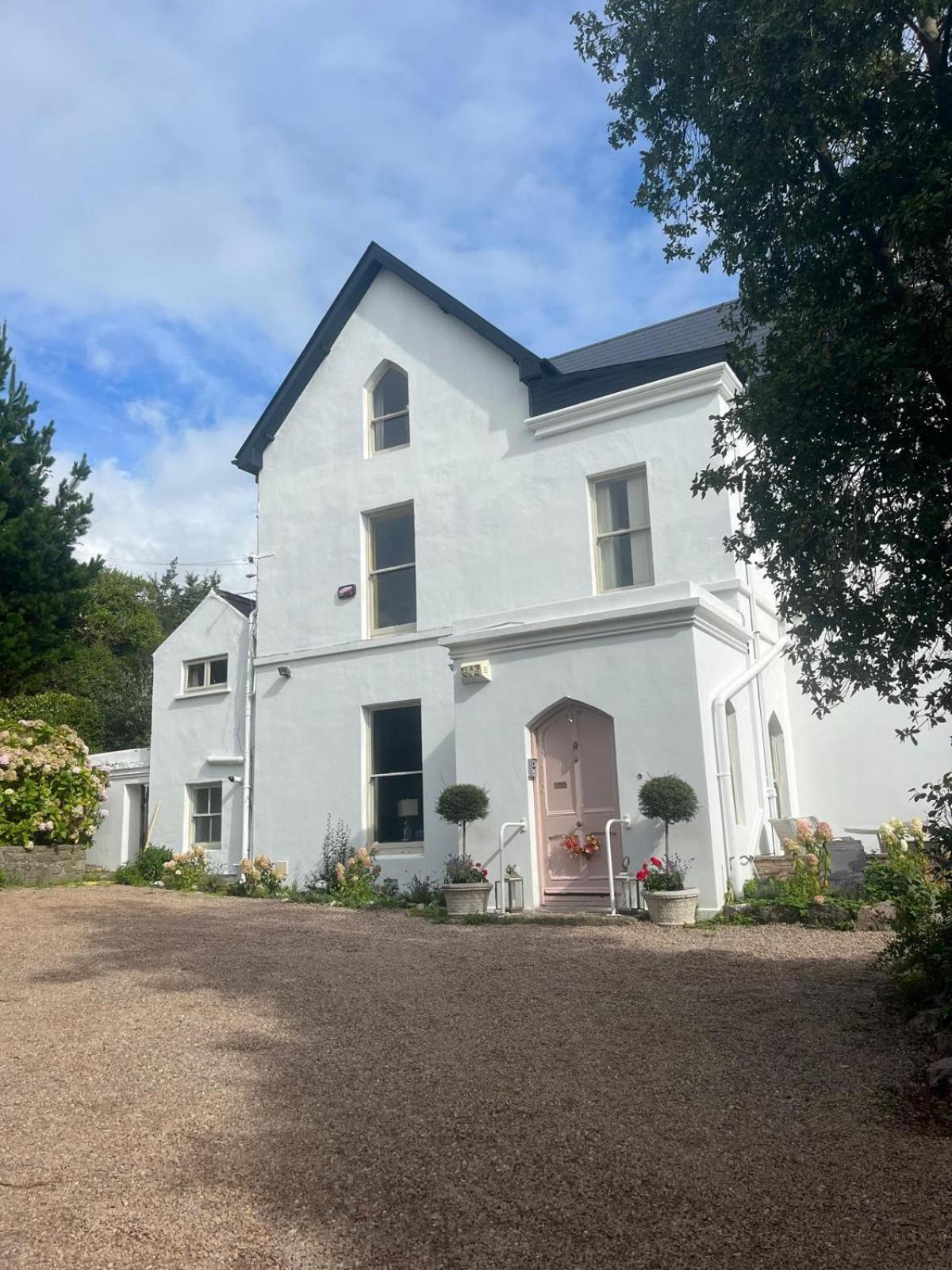 לינה וארוחת בוקר קוב Lynwood House מראה חיצוני תמונה
